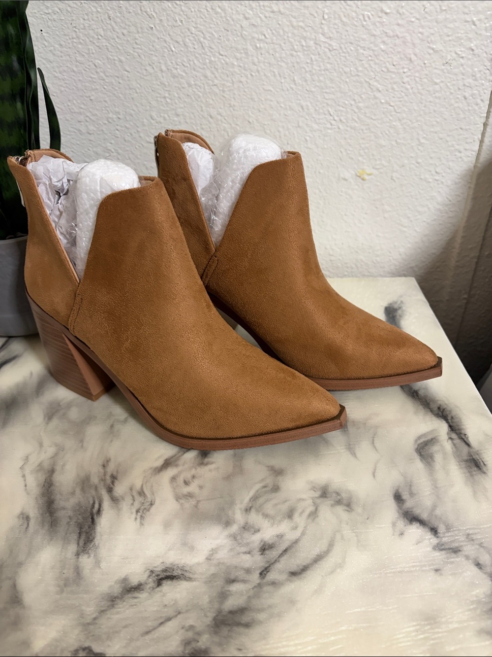 Women's Tan Suede Pointed-Ankle Booties